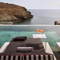 Semeli Coast Mykonos Curio Collection by Hilton, hôtel à Merchia Beach