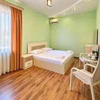 Garden EVN Airport 5 min from Airport、Pʼarakʼarのホテル
