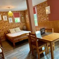 Gite Hôtel chambre d' hôtes et roulottes et du Ternois, hotel sa Saint-Pol-sur-Ternoise