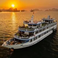 Swan Bai Tu Long - Ha Long Bay Cruise, hotel v destinaci Bai Chay