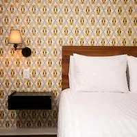 Casa Bruna Rooms & Lofts, хотел в Тампико