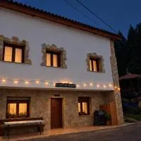 Casa Rural El Llar del Busgosu, hotel sa Carabaño