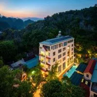 Emerald Retreat Tam Coc: Ninh Binh şehrinde bir otel