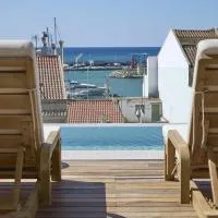 Hotel Marina Cambrils by URH, hotel in Cambrils