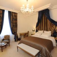 H&ocirc;tel Victor Hugo, hotel in Pontorson