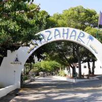 Camping Azahar, hotel a Benic&agrave;ssim