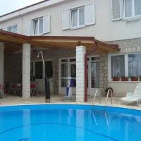 Vila Punta, viešbutis mieste Šibuljina