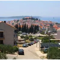 Apartments Silvija, hotell i Primošten