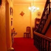 Hôtel le Dauphin, hotel din Moulins-la-Marche