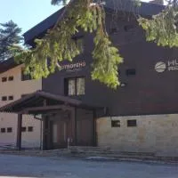 Hunting Residence Lodge, hotel a Panichishte