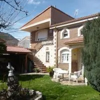 Casa Hostal Olga - Castilla y León, hotel a Cofiñal