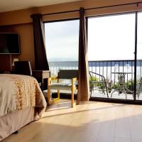 Above Tide Motel, hotel near Campbell River Airport - YBL, Campbell River