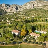 La Bastide De Moustiers - Hôtel et Restaurant - Teritoria, khách sạn ở Moustiers-Sainte-Marie