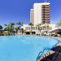 Marques Plaza Hotel, hotel u gradu Pouso Alegre