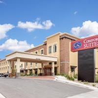 a hotel with a sign for comfort suites at Comfort Suites Moab near Arches National Park