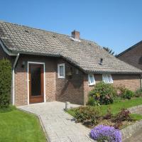 Tranquil Holiday Home in Margraten with Terrace and Garden, hotel in Margraten