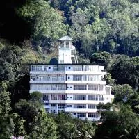 Auslink Hotel, מלון בAmunumulla