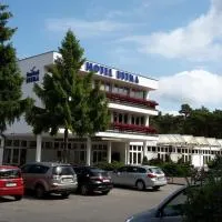 Hotel Ustka, hotel sa Ustka
