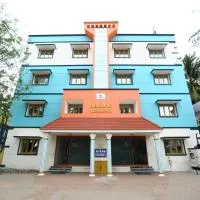 Abirami Residency, hotelli kohteessa Tirukkadaiyūr