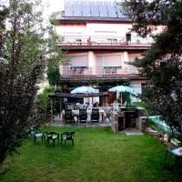 Hotel Martinez, hotel in Puigcerdà