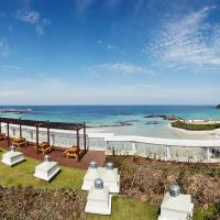 The Artstay Jeju Hamdeok Hotel, hotel a Jeju