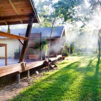 Airlie Beach Eco Cabins - Adults Only
