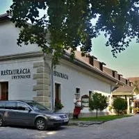 Penzion pri Kastieli Betliar, hotel v destinaci Betliar
