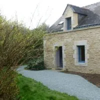 maison a locrio, hotel em Guern