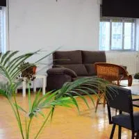Albergue Mirás، فندق في سيغويرو