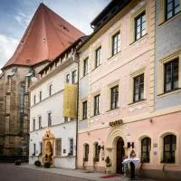 Romantik Hotel Deutsches Haus, hotel en Pirna