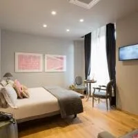 Il Duomo Luxury Suite, hotel u gradu Pjetrasanta