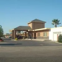 Village Inn, hotel en Tulare