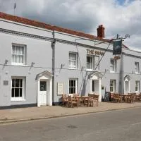 Swan Hotel by Greene King Inns – hotel w mieście Thaxted
