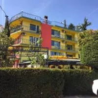Hotel Jambo, hotel i Golden Sands