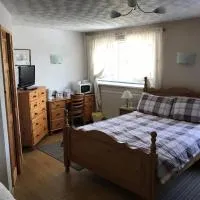 HP Bed and Breakfast โรงแรมในคองเกิลตัน