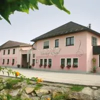 Gasthof Birgl: Inning şehrinde bir otel