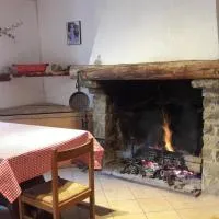 Casa in sasso - Pietra di Bismantova、カステルノーヴォ・ネ・モンティのホテル