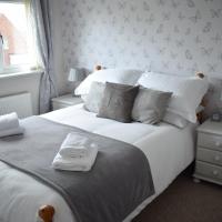 103 Bewick Serviced Accommodation, hotel in Newton Aycliffe