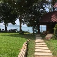 Starlight Beach Resort, hotel sa Ko Phayam