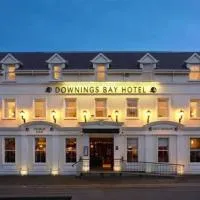 Downings Bay Hotel – hotel w mieście Downings
