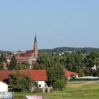 Pension Geno, hotel v mestu Geisenhausen