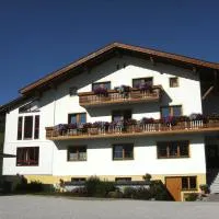 Haus Alpina, hotel v destinaci Berwang