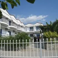 Leventis Apartments, hotel en Rovies
