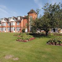 Grovefield House Hotel, hotel in Slough