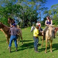 Banana Bank Lodge & Jungle Horseback Adventures, hotel en Belmopán