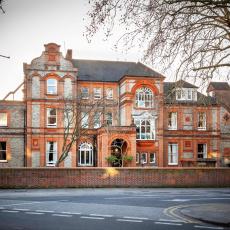 Palmers Lodge Swiss Cottage