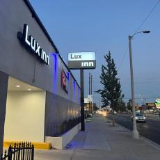 Lux Inn