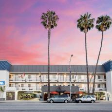 Travelodge by Wyndham Culver City