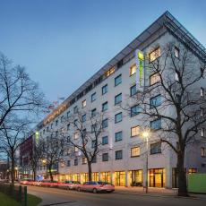 Holiday Inn Express Berlin City Centre by IHG