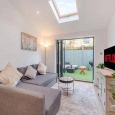 Modern 3Bed Home in Battersea Long Stays Wi-Fi